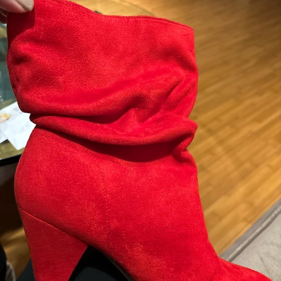 Brand new beautiful red suede boots - Picture 2 of 4